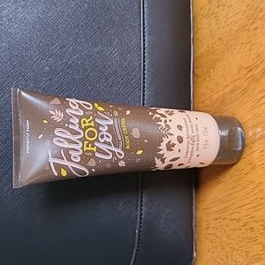 Perfectly Posh Falling for You body creme